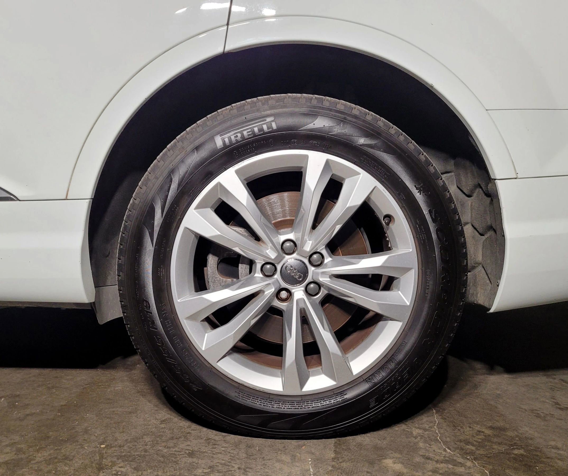 Used 2017 Audi Q7 3.0T Premium image 45