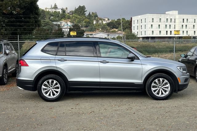 Used 2019 Volkswagen Tiguan S w/ Driver Assistance Package FWD image 3