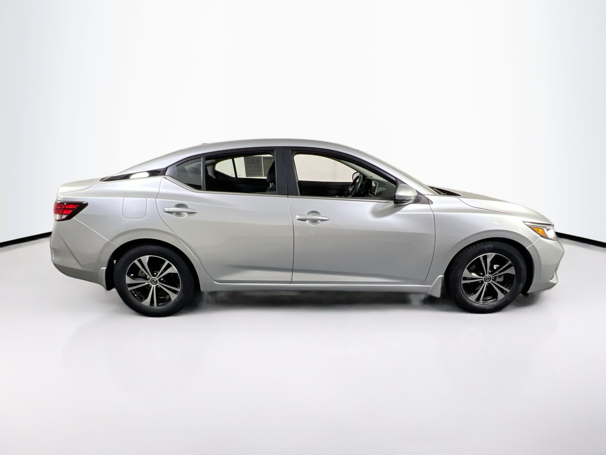Used 2020 Nissan Sentra SV FWD image 4