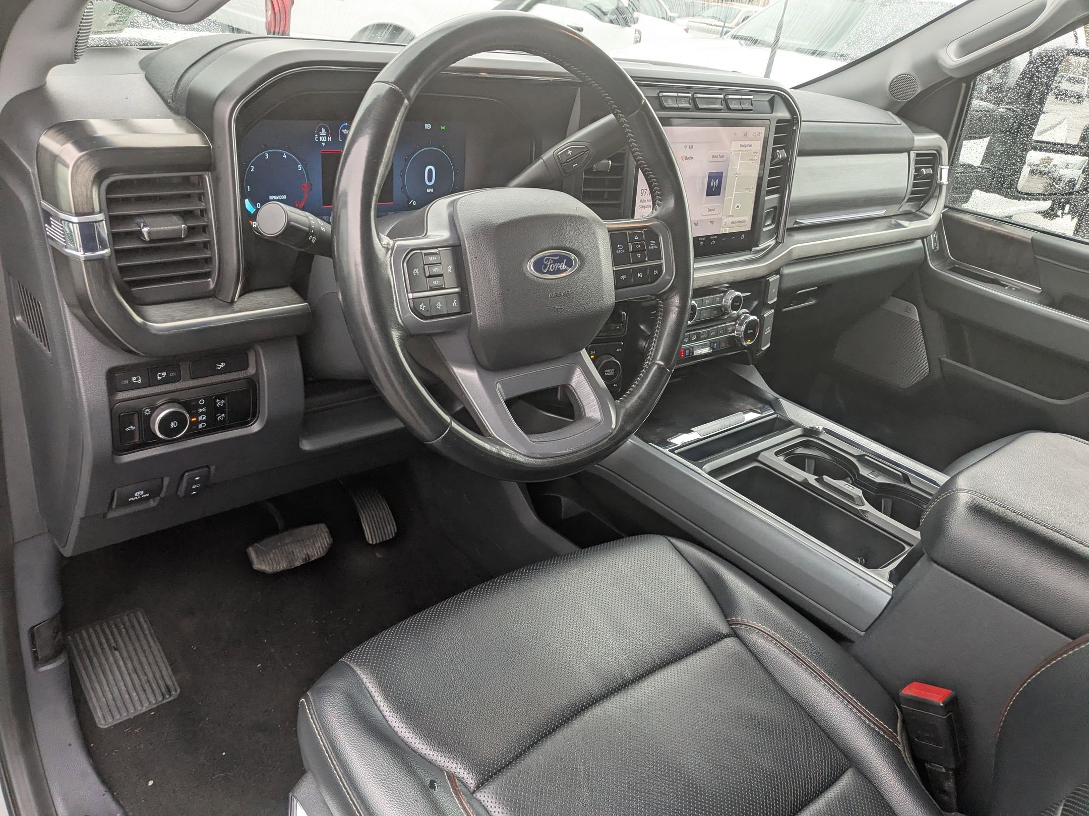 Used 2024 Ford F350 Lariat AWD/4WD image 16