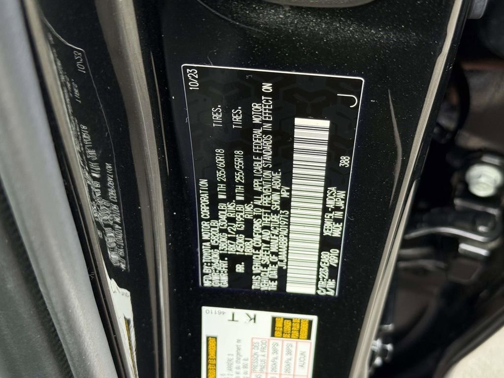 Used 2023 Lexus RZ 450e Premium w/ Technology Package image 32