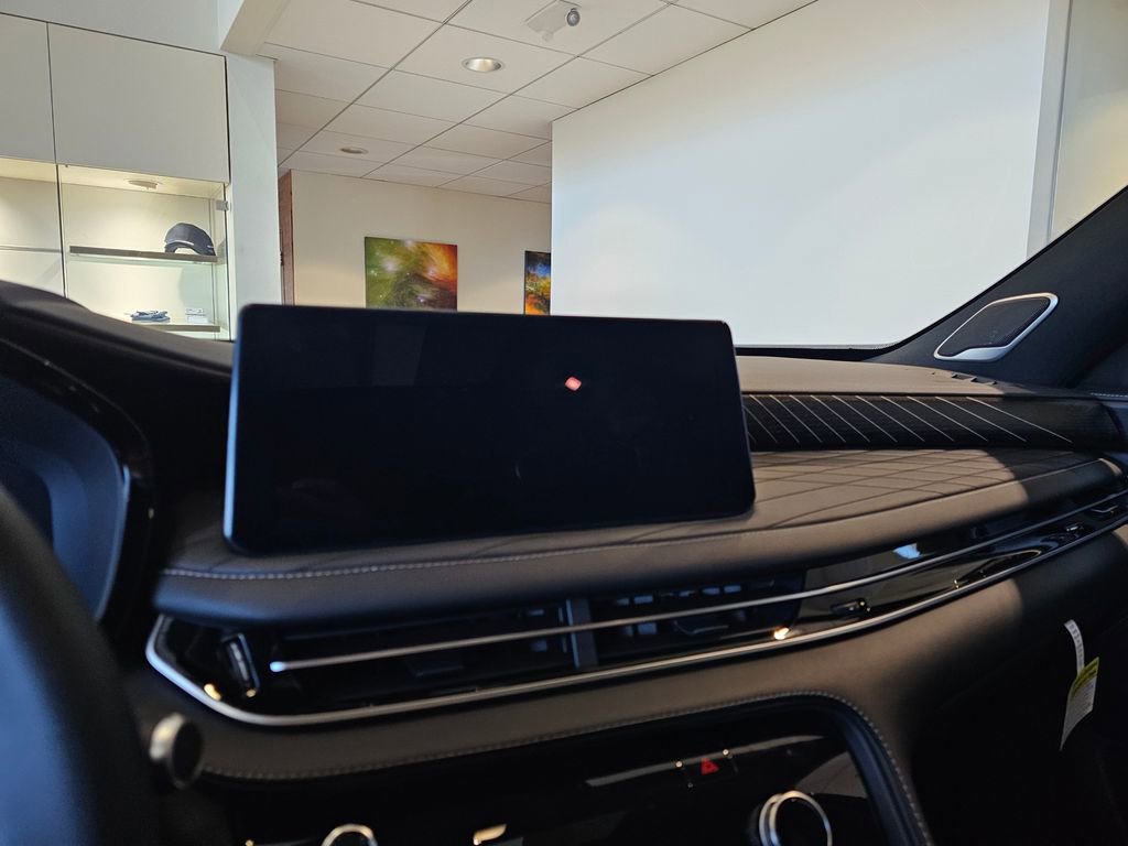 New 2026 INFINITI QX60 Autograph w/ Dark Cargo Package image 27