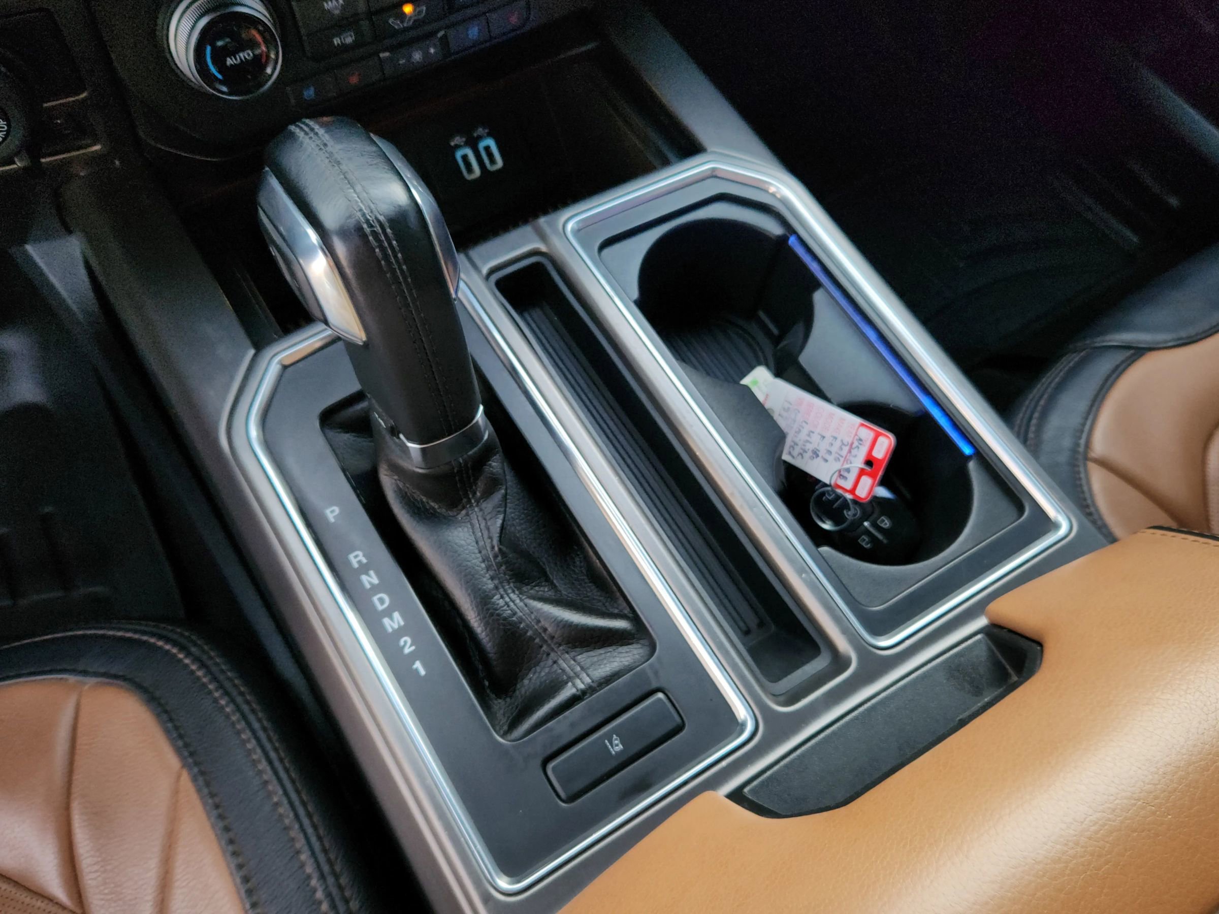 Used 2016 Ford F150 Limited w/ Trailer Tow Package image 13