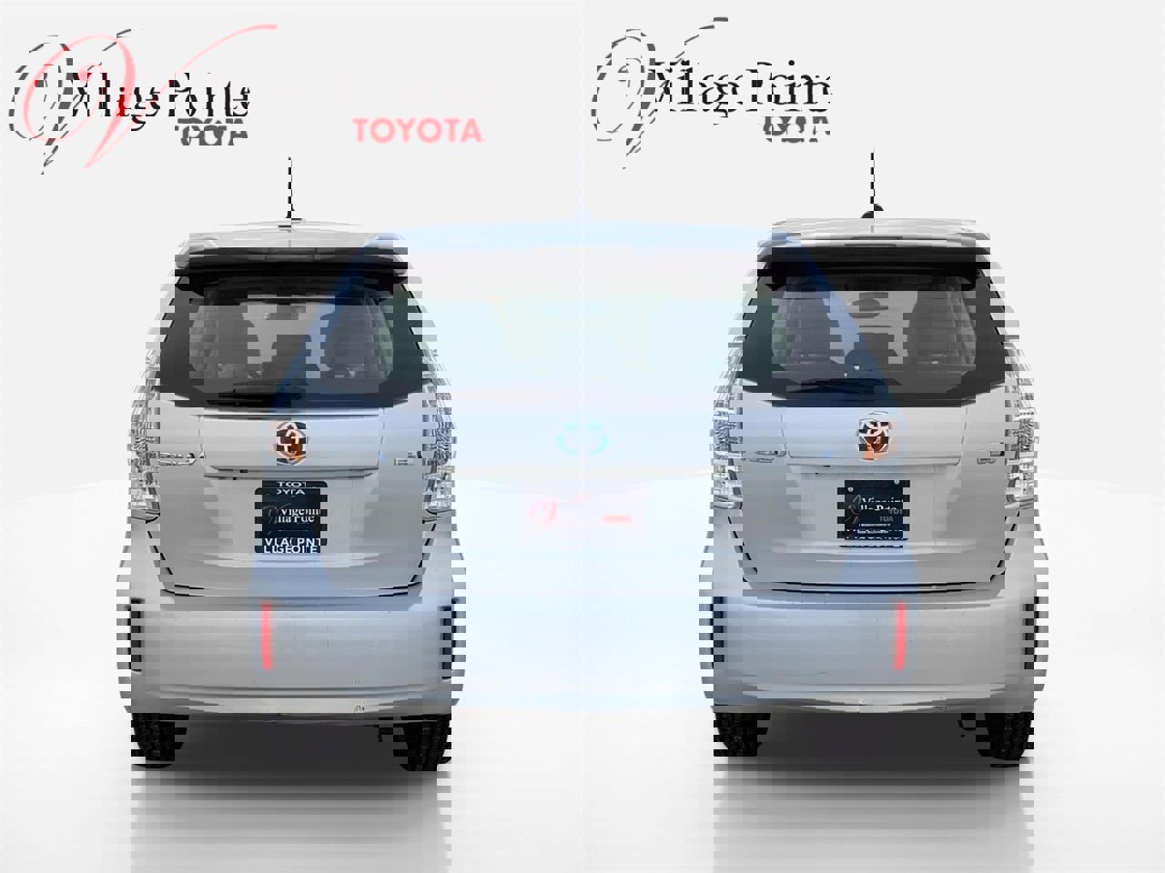 Used 2014 Toyota Prius V Five image 5