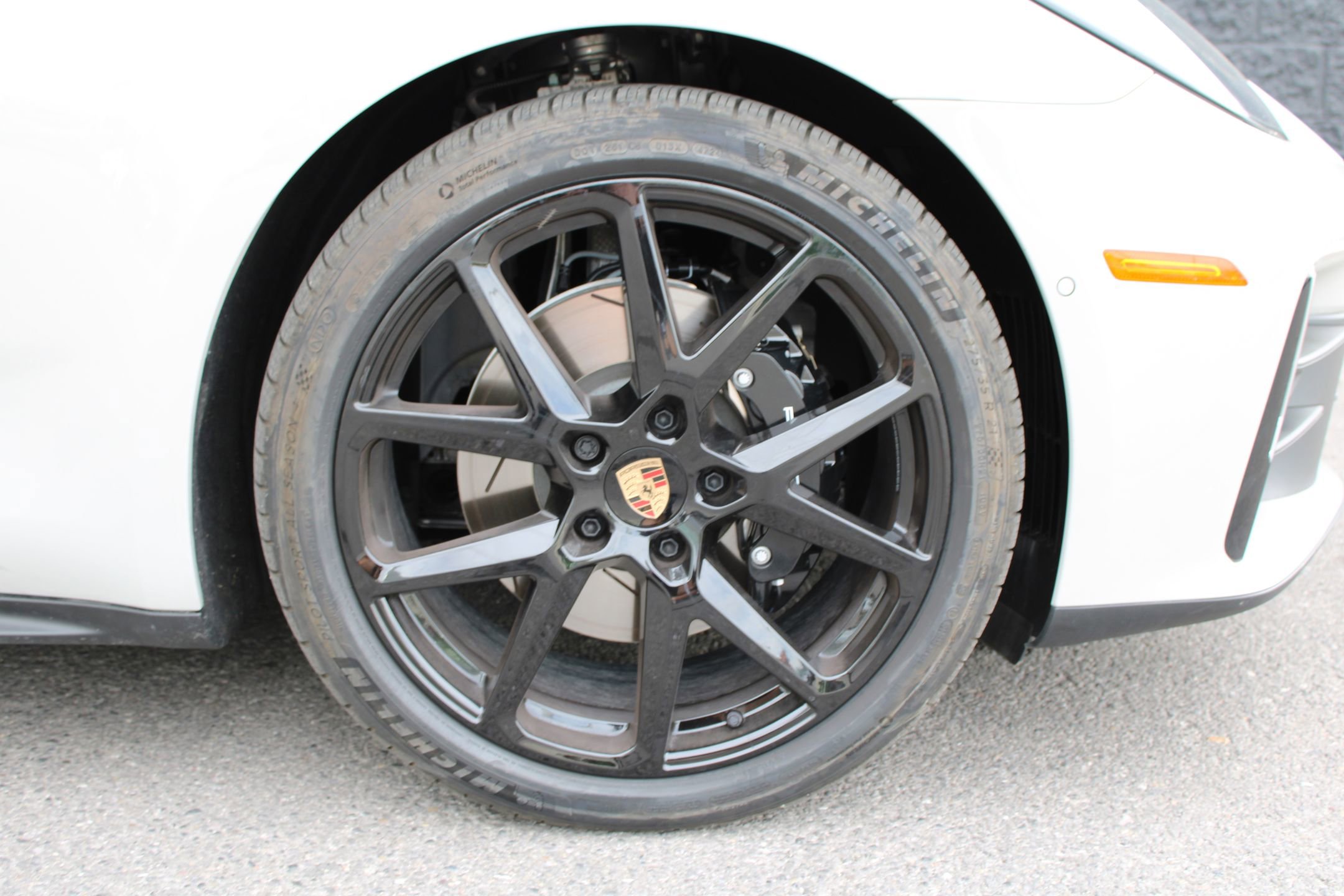 Certified 2025 Porsche Panamera 4 image 28