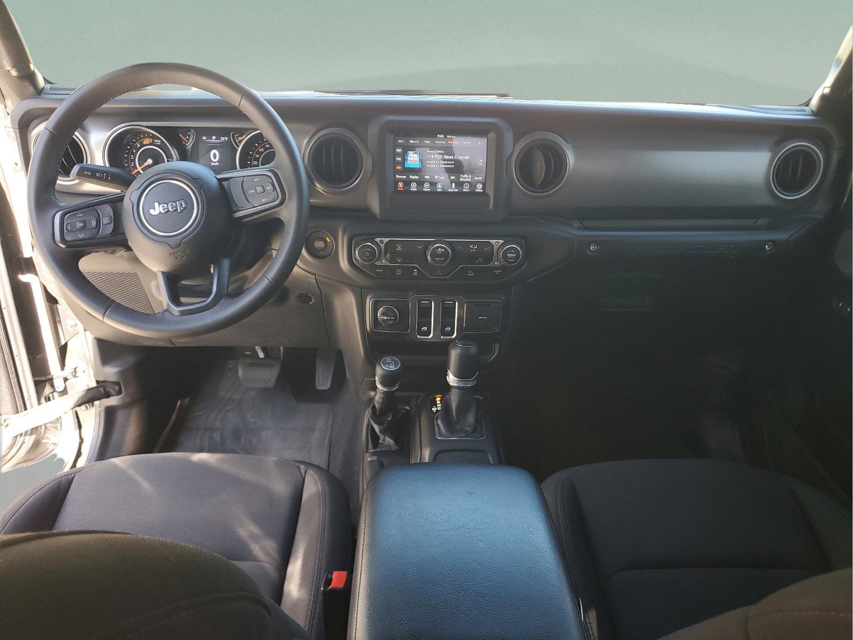 Certified 2023 Jeep Wrangler Sport AWD/4WD image 6