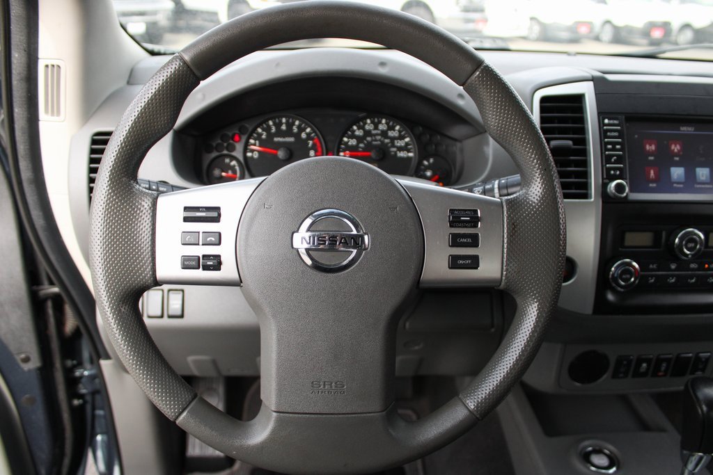 Used 2020 Nissan Frontier SV image 17