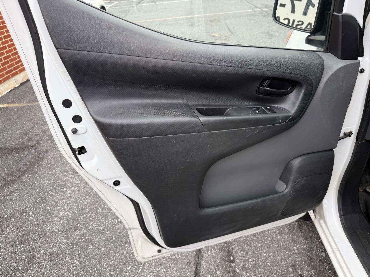 Used 2019 Nissan NV200 S image 9