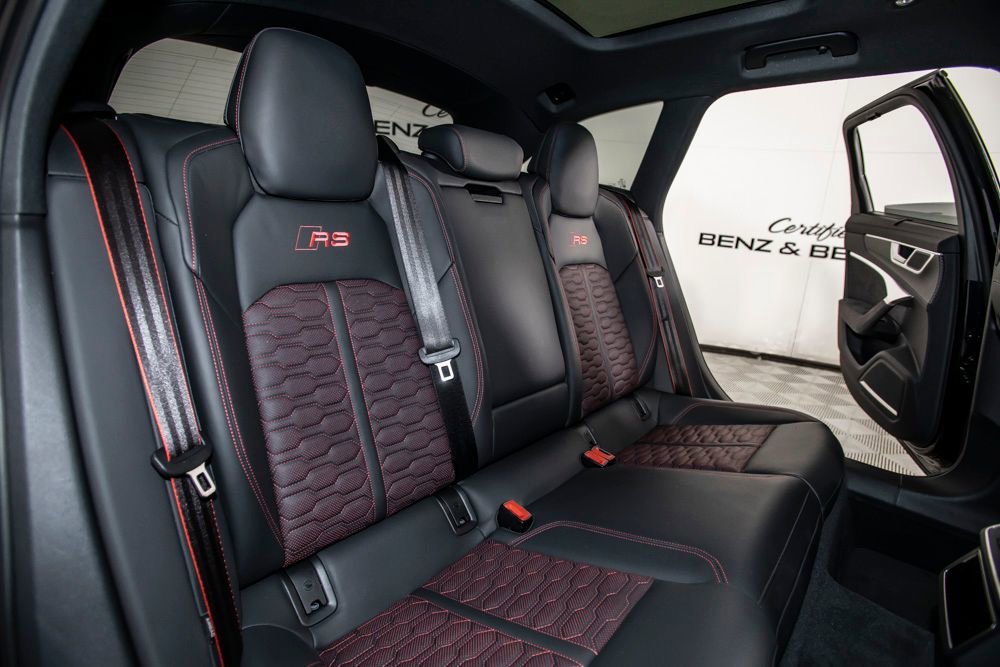 Used 2025 Audi RS 6 performance image 17