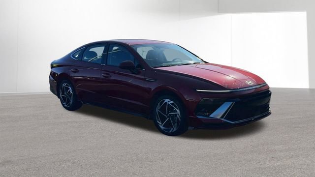 New 2026 Hyundai Sonata SEL FWD image 2