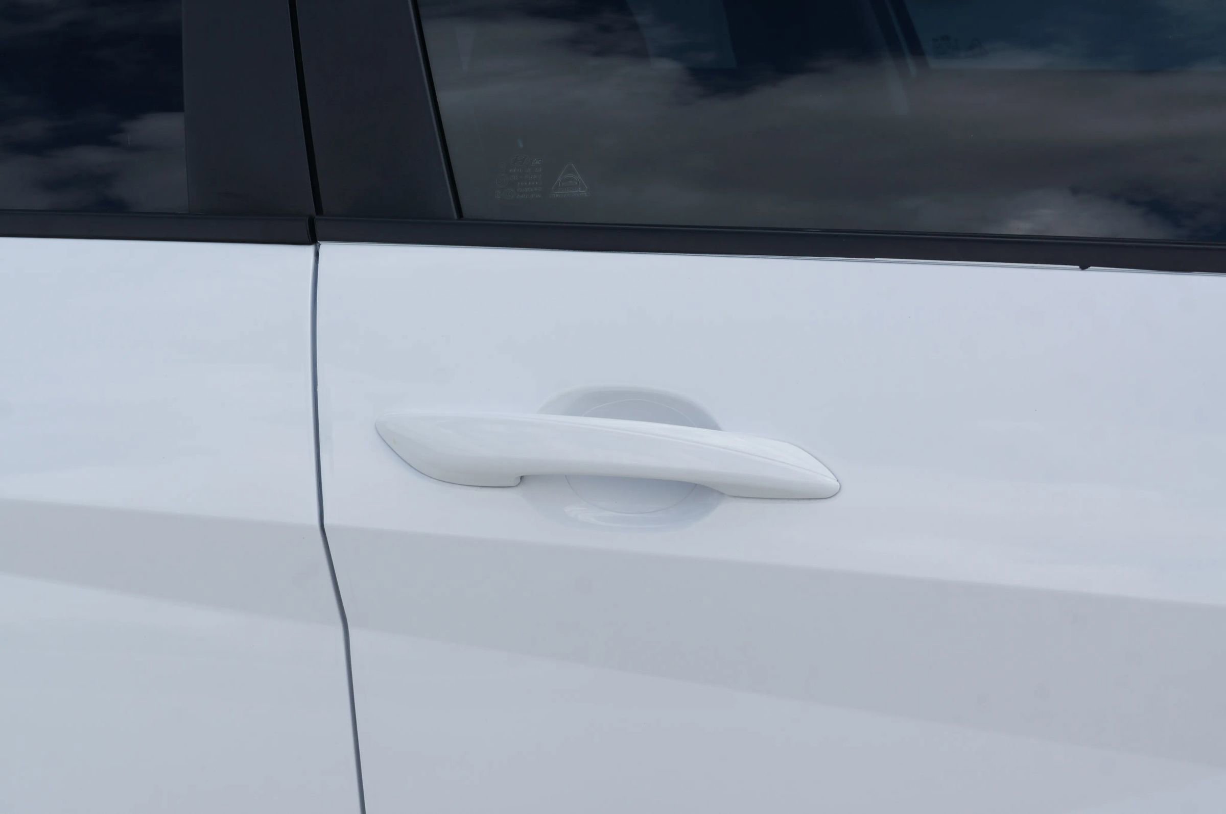 Used 2024 Hyundai Elantra SE image 20