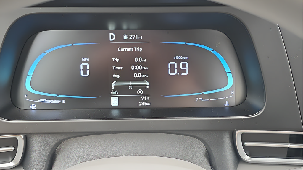 New 2026 Hyundai Elantra SE FWD image 17