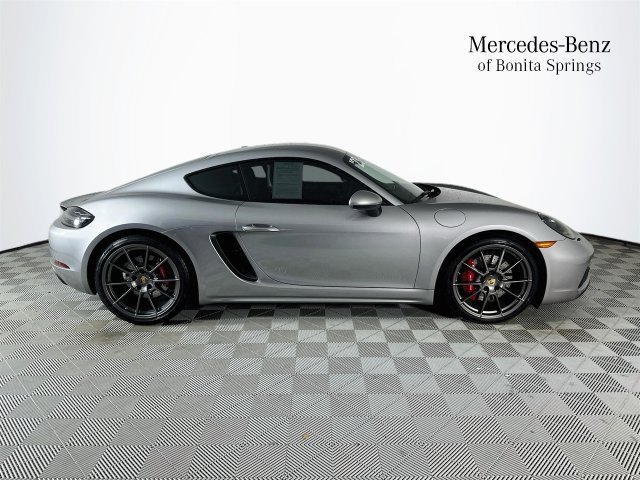Used 2023 Porsche 718 Cayman GTS RWD image 8