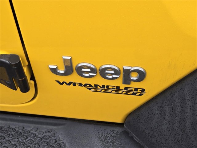 Used 2020 Jeep Wrangler Sport video 2