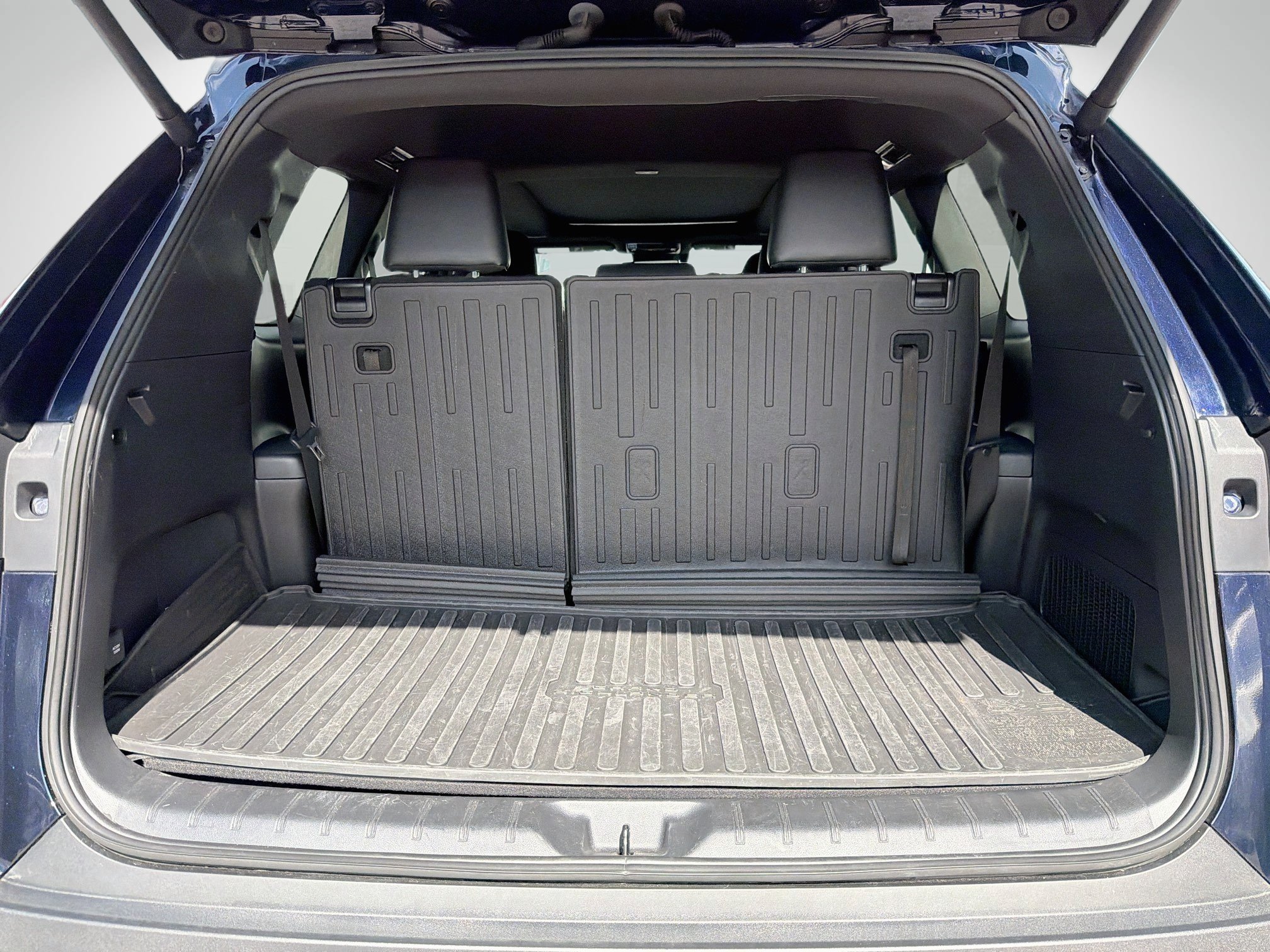 Used 2024 Toyota Grand Highlander AWD Hybrid image 12