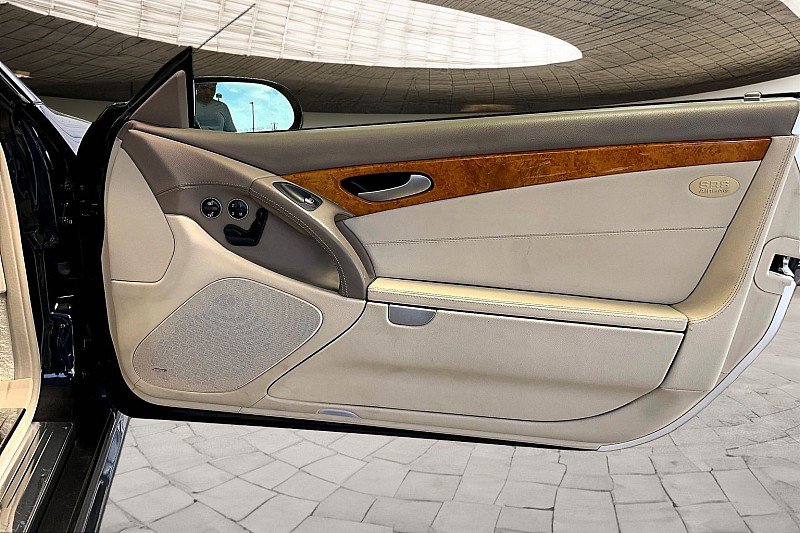 Used 2007 Mercedes-Benz SL 550 w/ AMG Sport Pkg image 16