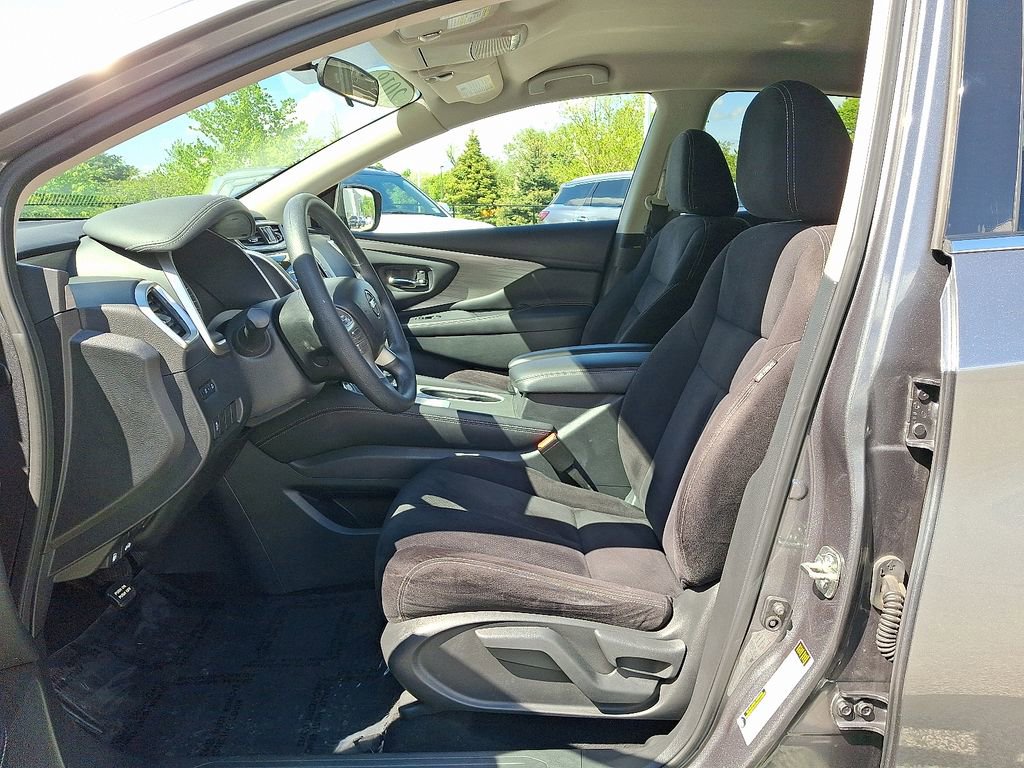 Used 2018 Nissan Murano S AWD/4WD image 14