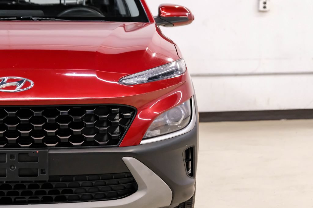 Used 2023 Hyundai Kona SE FWD image 46