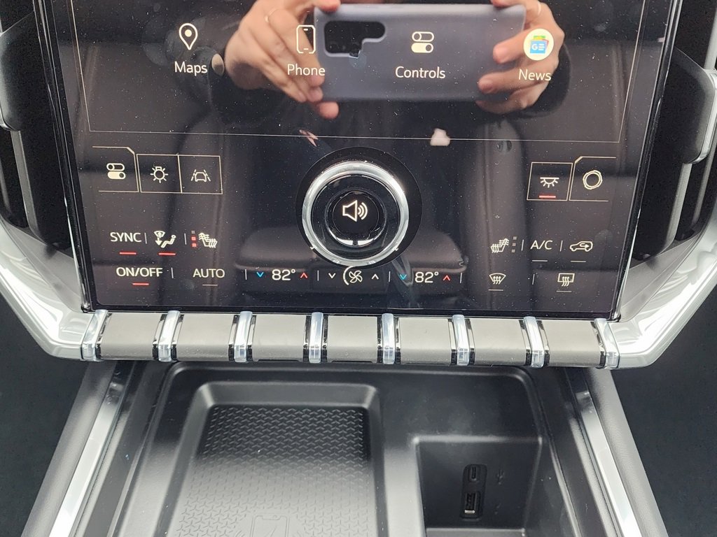 New 2026 GMC Acadia Elevation image 30