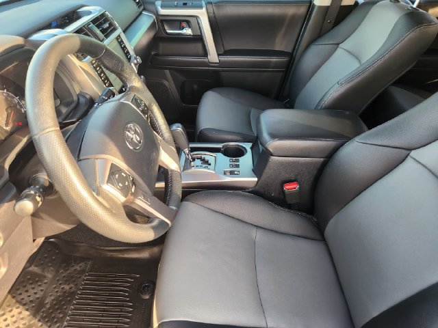Used 2023 Toyota 4Runner SR5 Premium w/ Moonroof Package AWD/4WD image 13