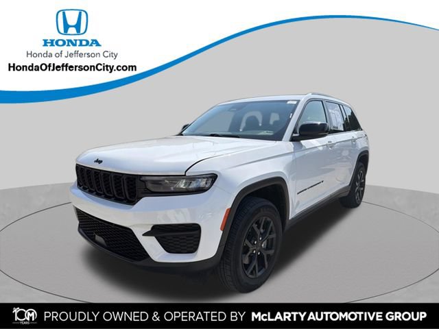 Used 2025 Jeep Grand Cherokee Altitude