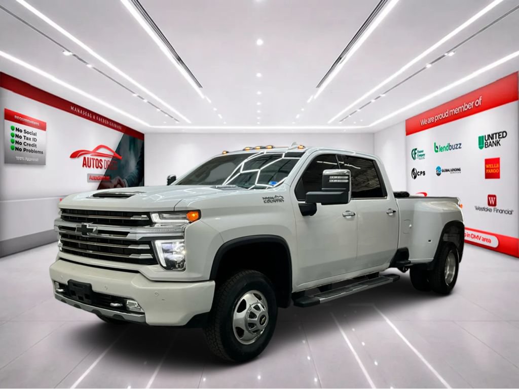 Used 2021 Chevrolet Silverado 3500 High Country AWD/4WD image 3