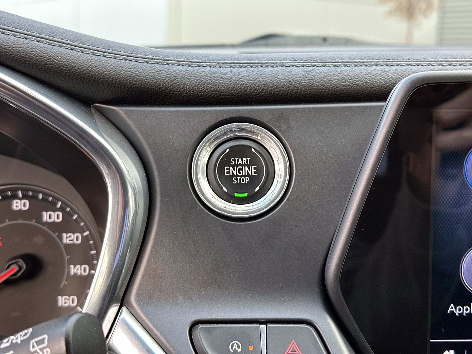 Used 2020 Chevrolet Blazer LT image 30