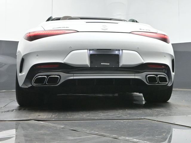 Used 2023 Mercedes-Benz SL 63 AMG 4MATIC image 32