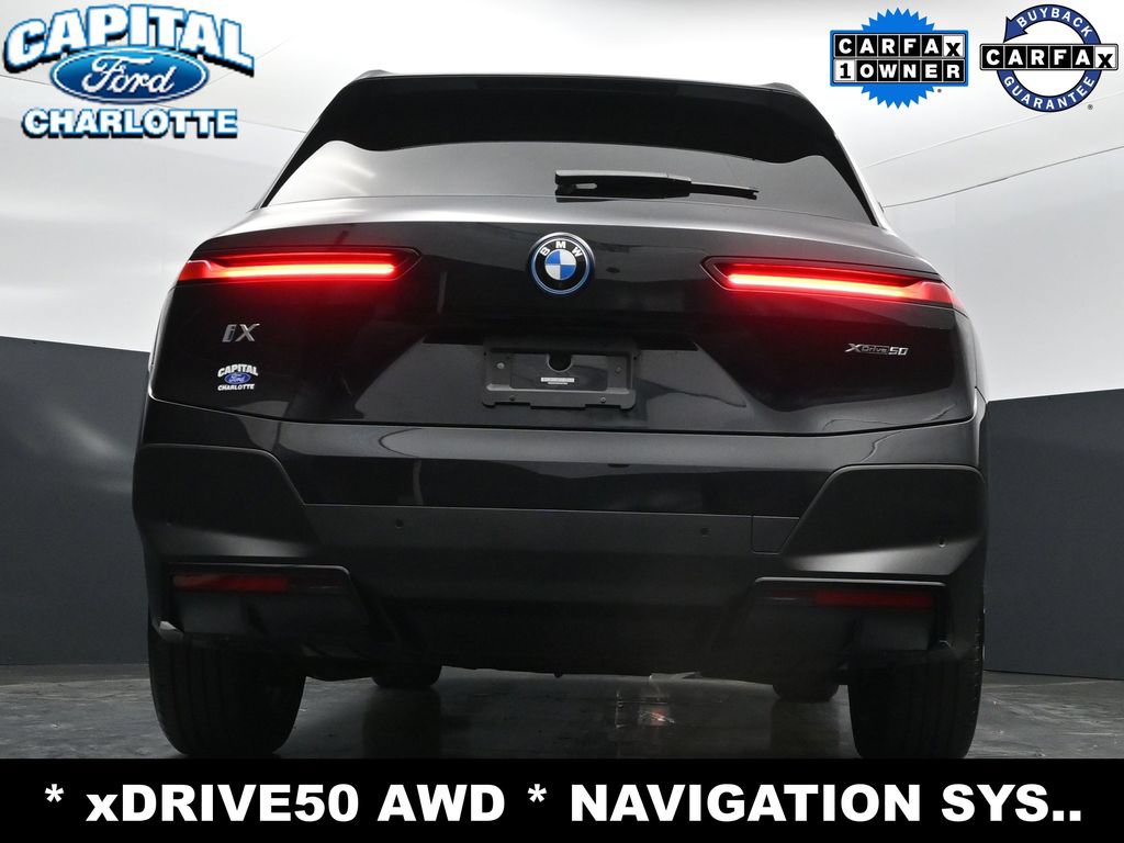 Used 2023 BMW iX xDrive50 AWD/4WD image 23