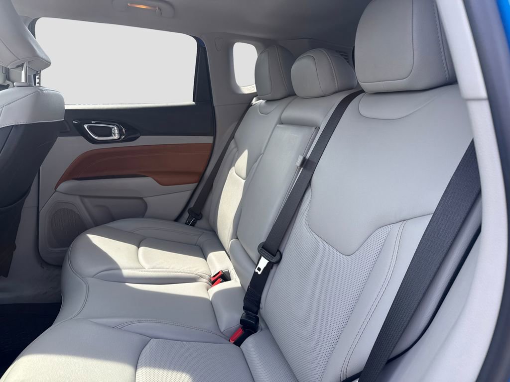 Used 2022 Jeep Compass Limited w/ Sun and Sound Group image 25