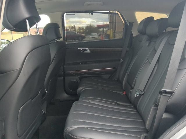 Used 2024 Genesis GV80 3.5T AWD/4WD image 13