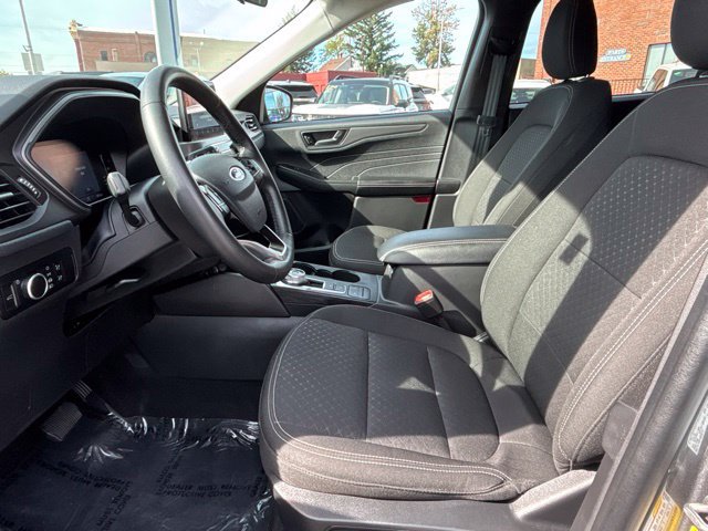 Certified 2024 Ford Escape Active AWD/4WD image 19