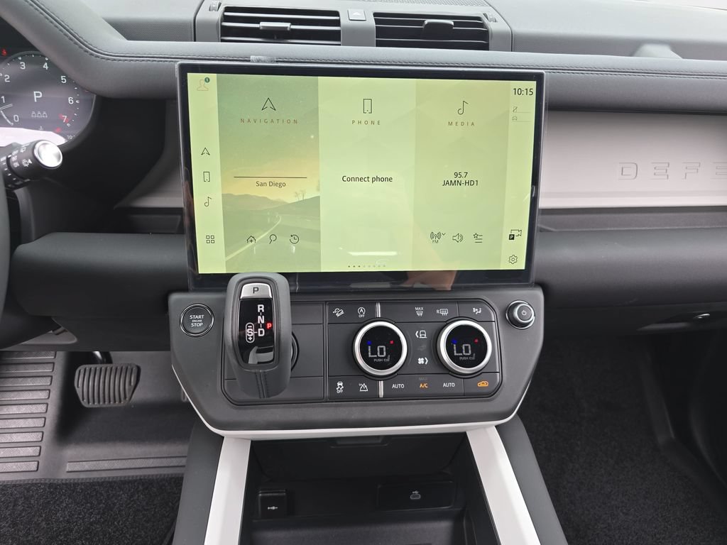 New 2026 Land Rover Defender 110 S AWD/4WD image 20