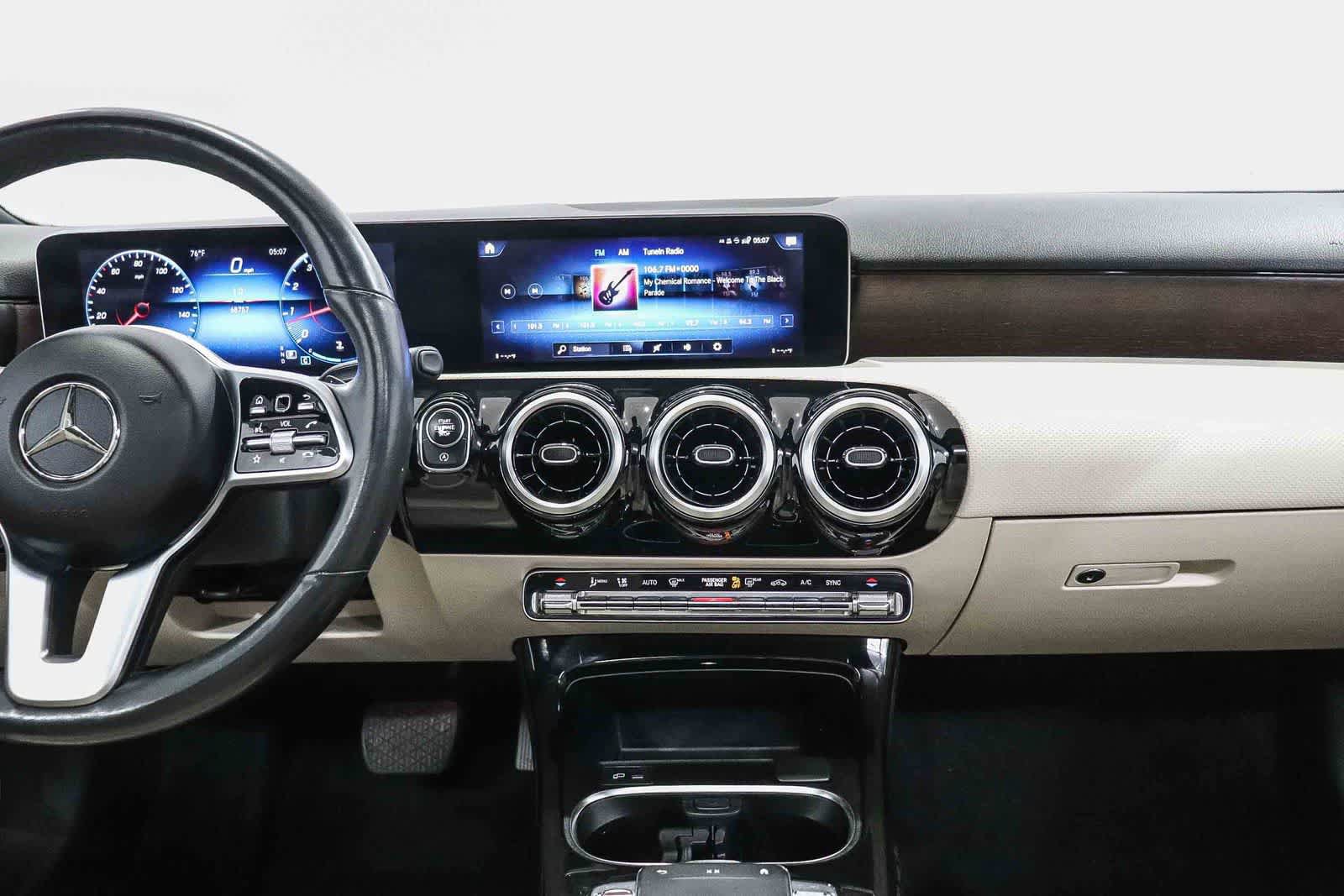 Used 2019 Mercedes-Benz A 220 4MATIC image 14