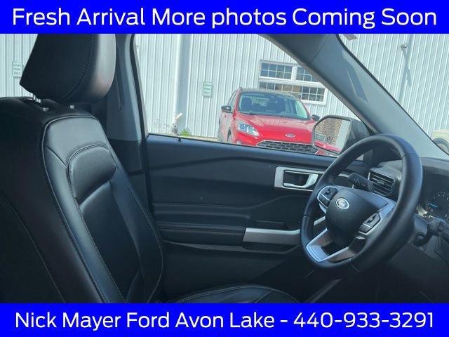 Used 2023 Ford Explorer XLT w/ Equipment Group 202A AWD/4WD image 13