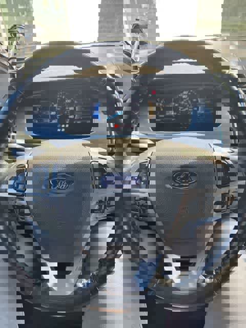 Used 2016 Ford Taurus SEL w/ Equipment Group 201A image 14