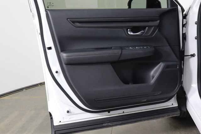 Used 2025 Honda CR-V Sport image 18