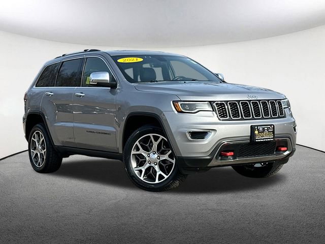 Used 2021 Jeep Grand Cherokee Limited w/ Premium Lighting Group image 2