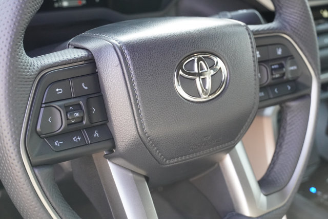 Used 2026 Toyota Tundra Limited w/ Power Package AWD/4WD image 30
