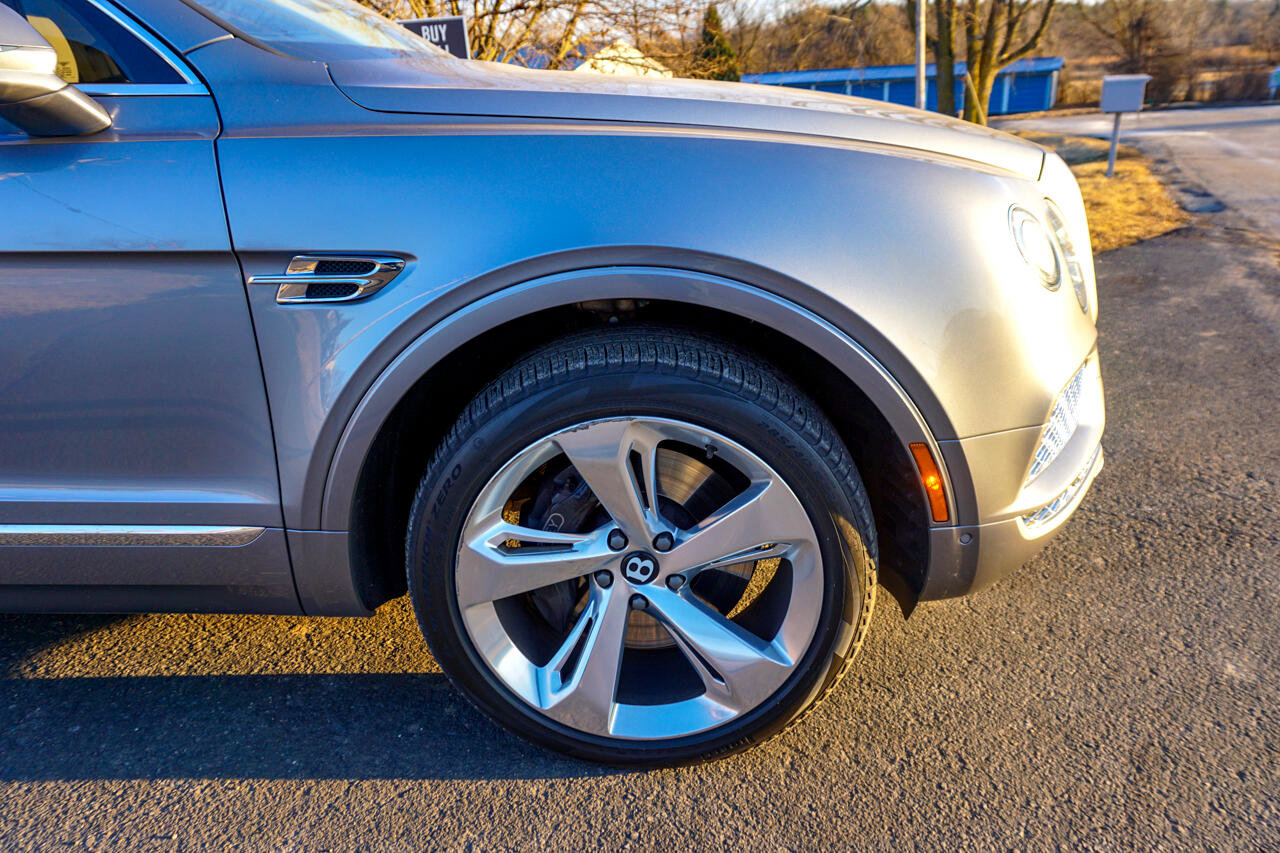 Used 2017 Bentley Bentayga W12 AWD image 53