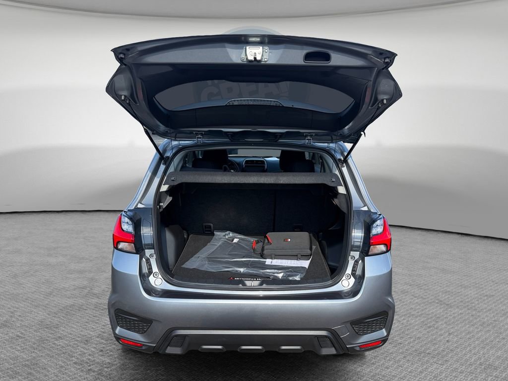 Used 2025 Mitsubishi Outlander Sport AWD image 25