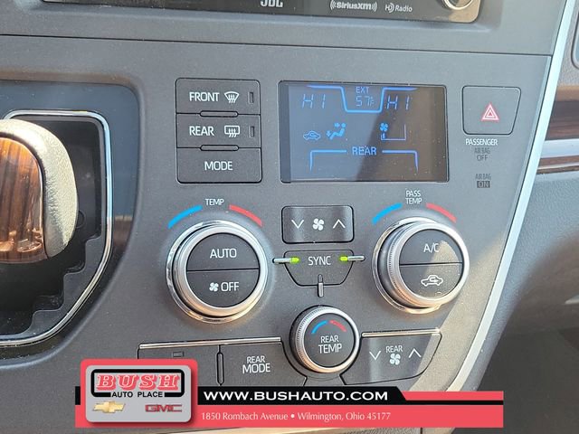 Used 2020 Toyota Sienna Limited Premium image 29