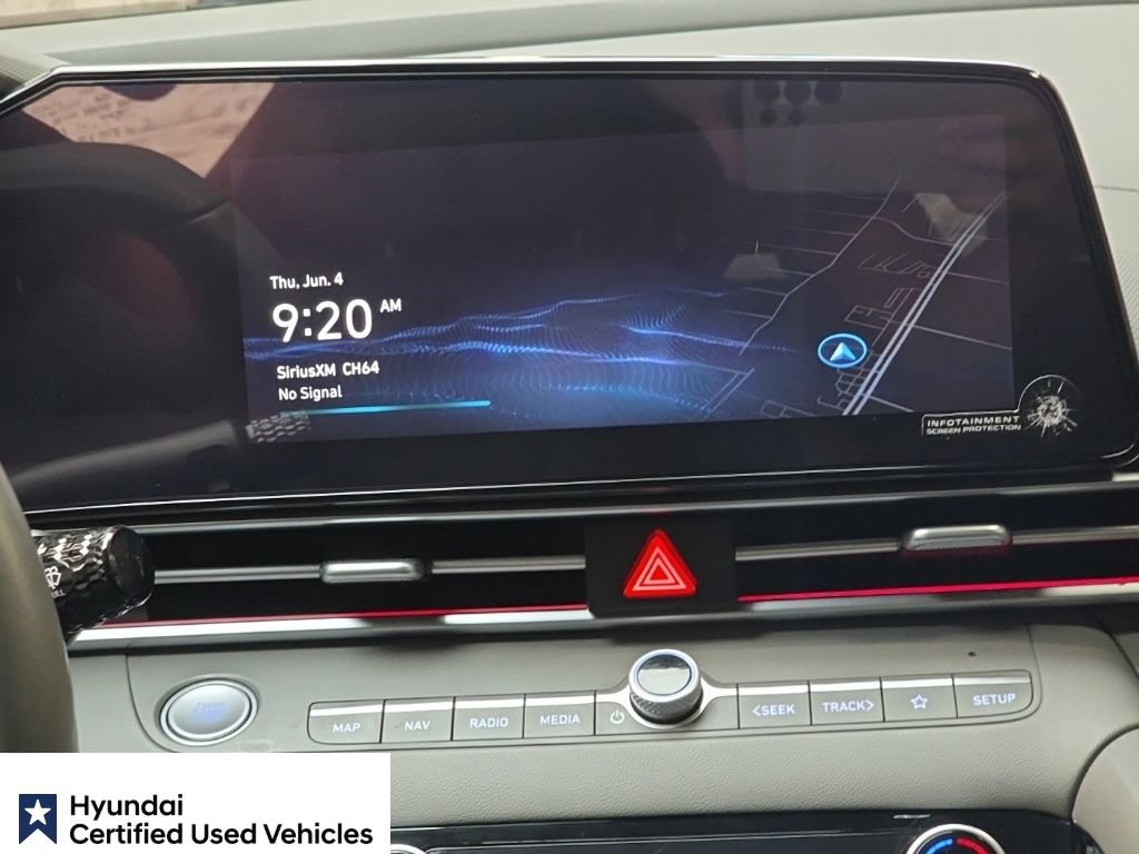 Used 2025 Hyundai Elantra SEL FWD image 22
