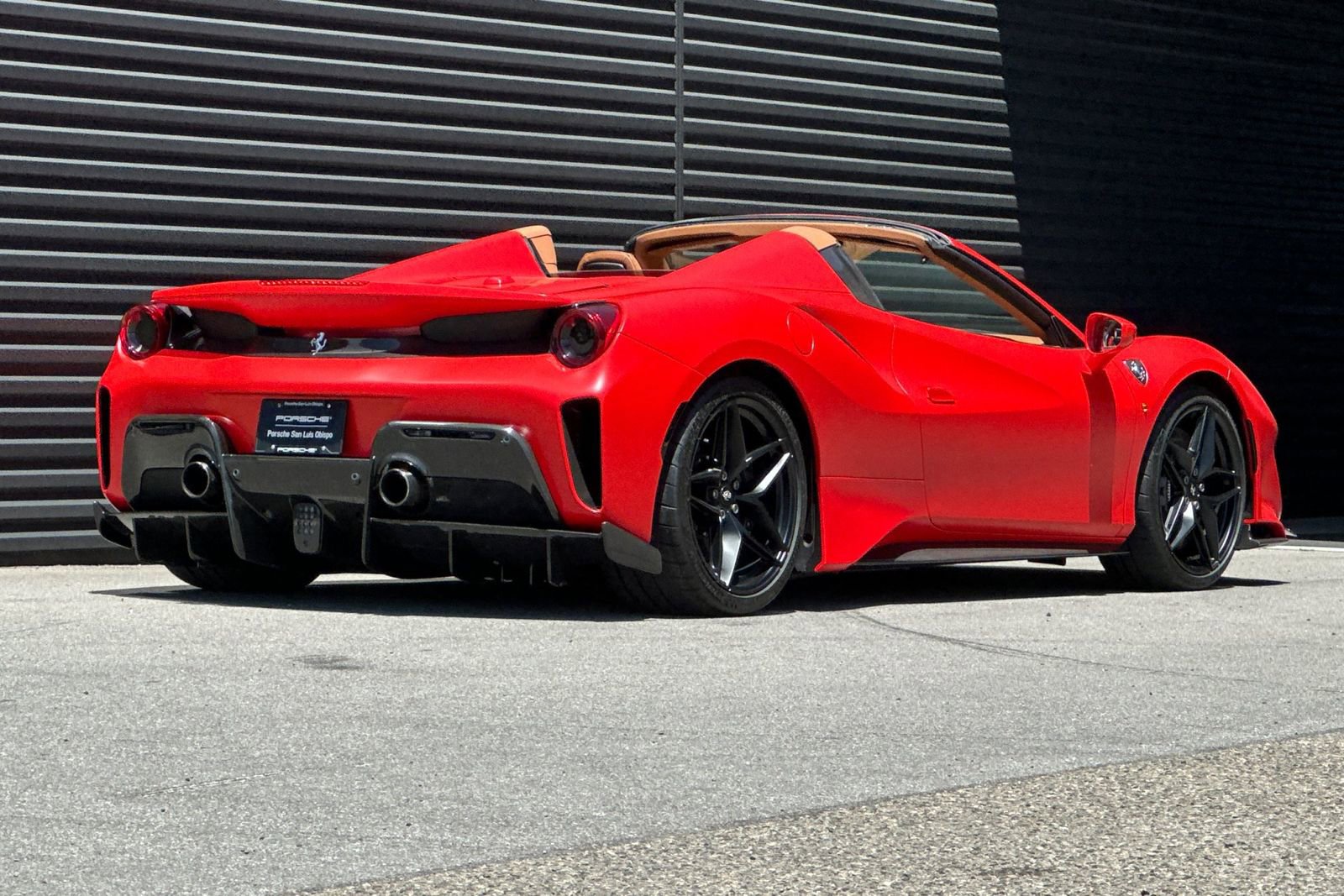 Used 2020 Ferrari 488 Pista Spider RWD image 8