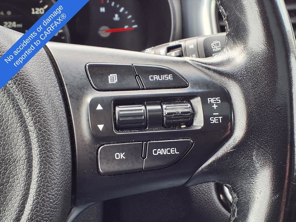 Used 2016 Kia Sorento SX image 23