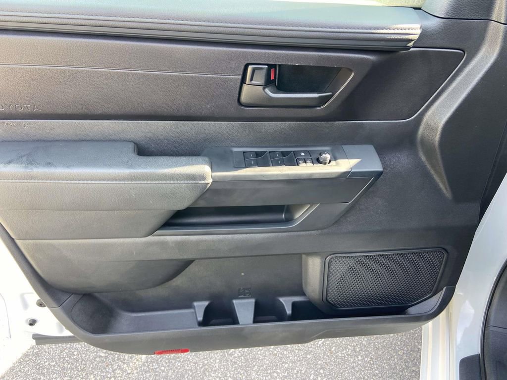 Used 2024 Toyota Tundra SR AWD/4WD image 12