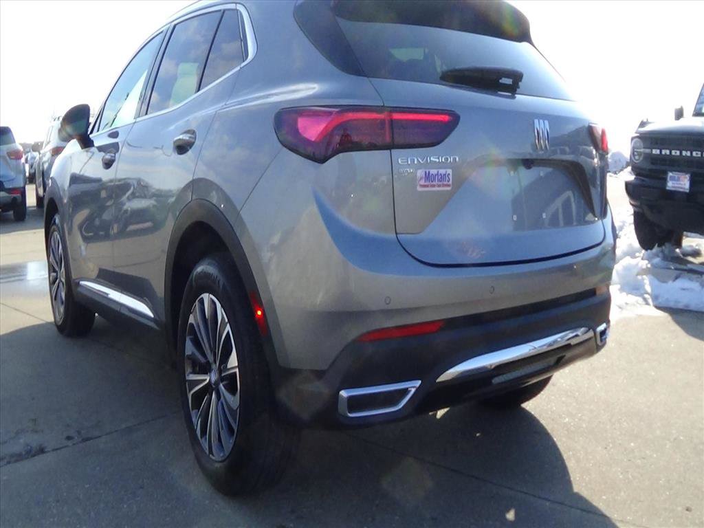 Used 2025 Buick Envision Preferred AWD/4WD image 8