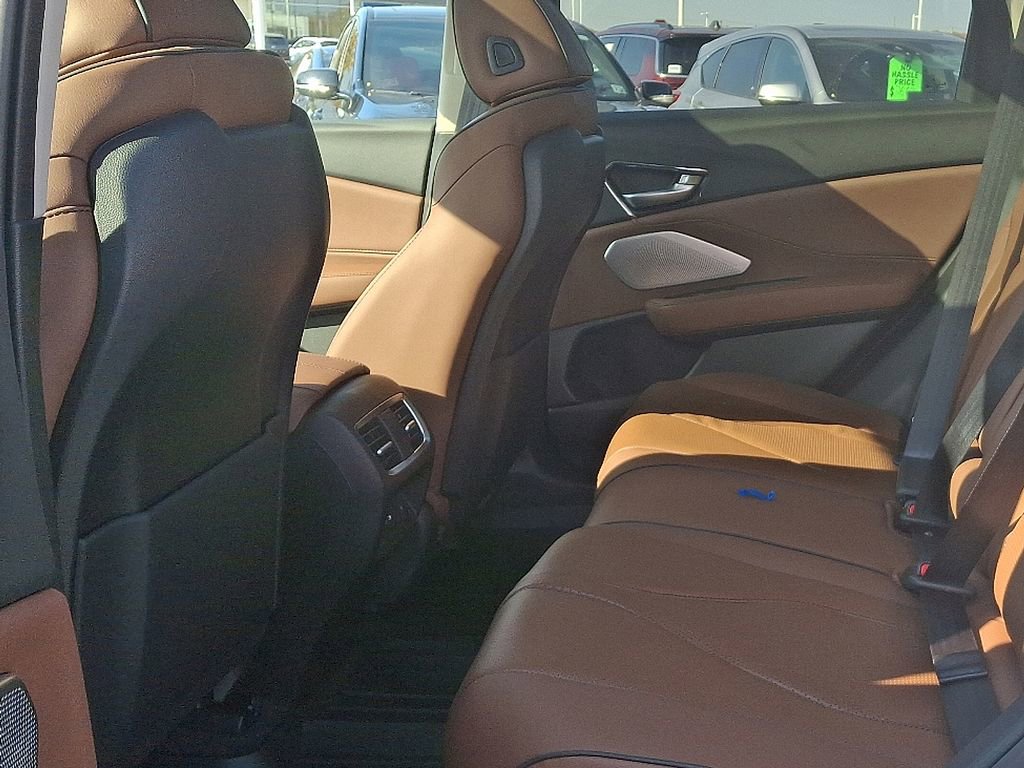 New 2026 Acura RDX SH-AWD w/ Advance Package image 6