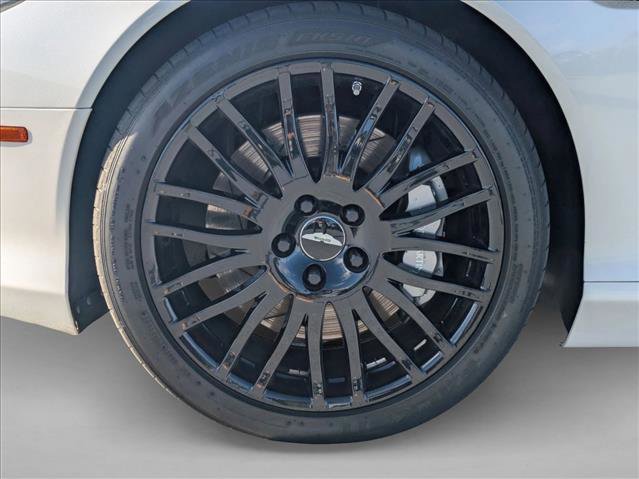 Used 2010 Aston Martin DB9 Volante image 9