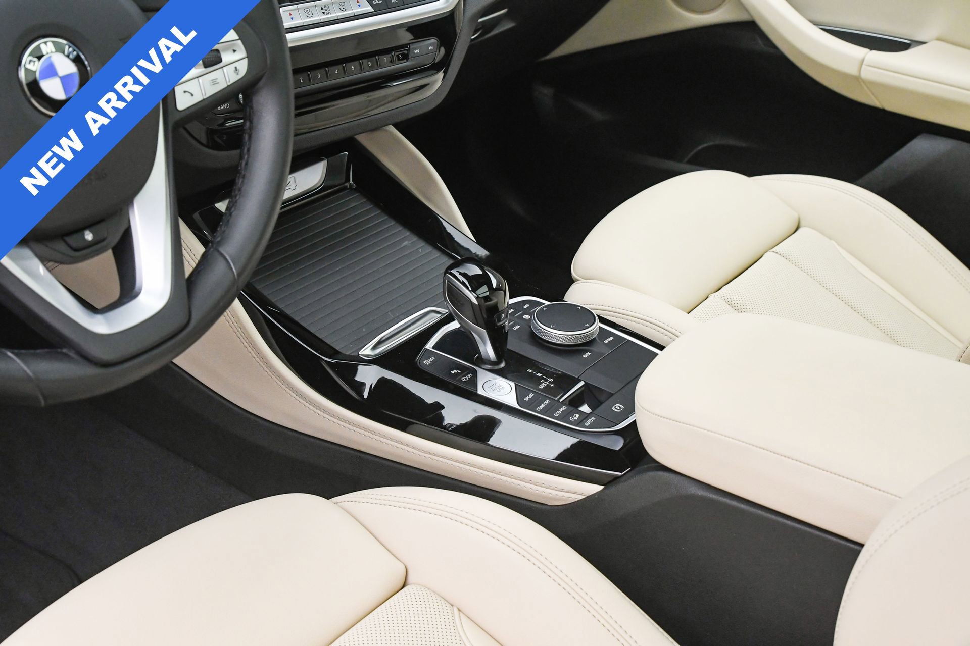 Used 2023 BMW X4 xDrive30i w/ Convenience Package image 38